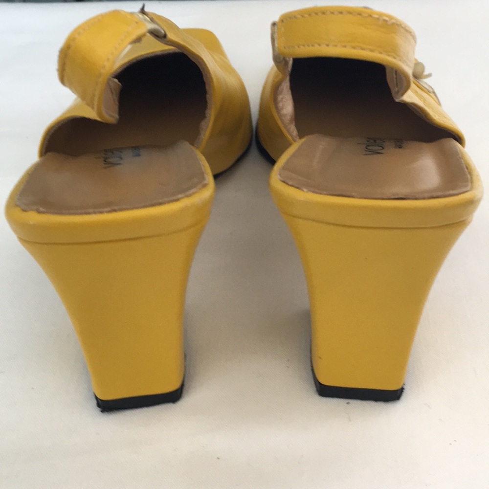 Valentino vintage yellow shoes Sz Euro 38 - Picture 4 of 8